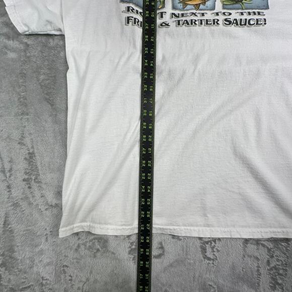 VTG 00s There’s A Place For All Fish Next To Fries&Tartar Sauce White Tshirt XL - Picture 4 of 8